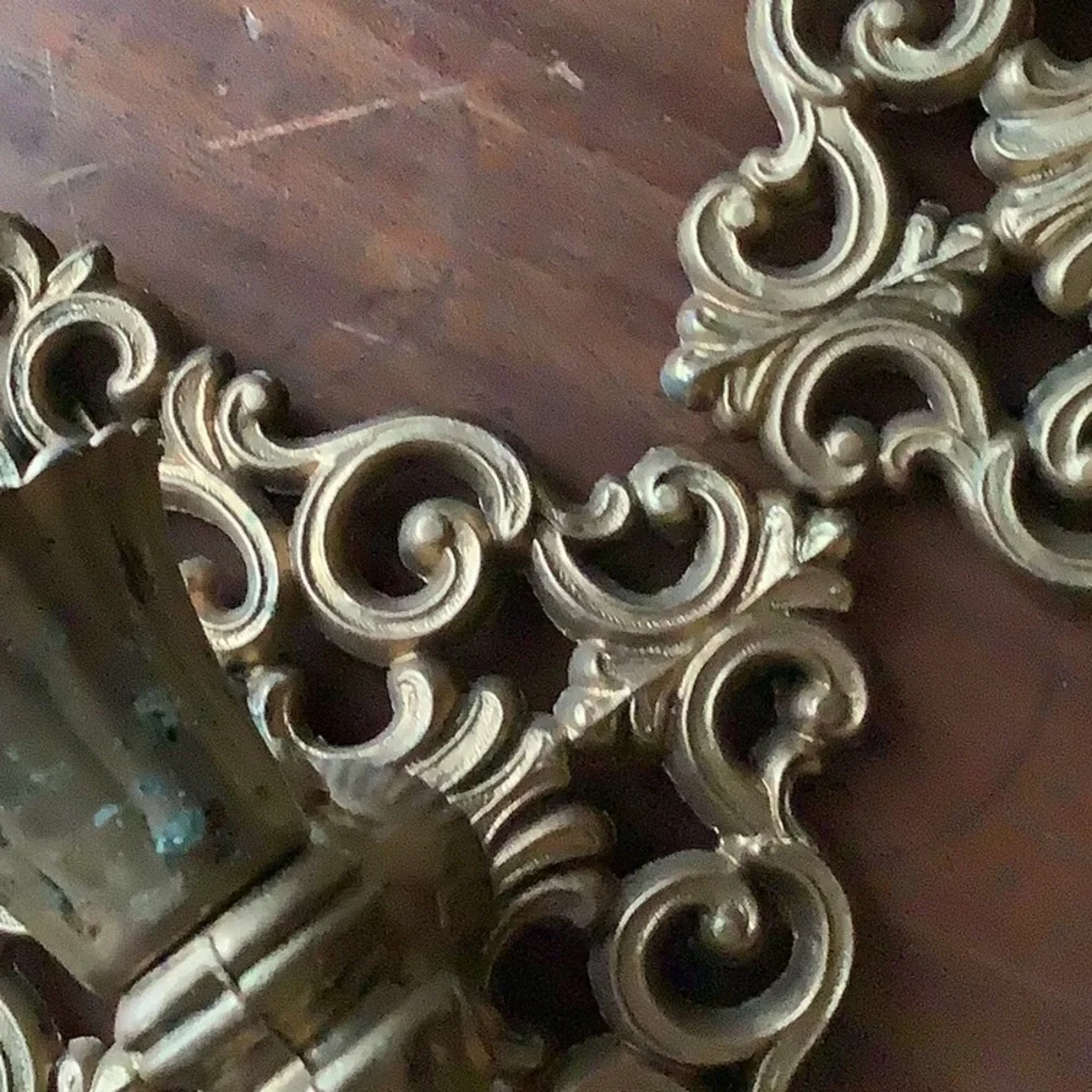 Vintage Ornate Hollywood Regency Metal Wall Sconces Candelabra Candle Holder